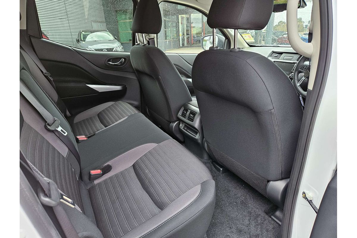 2024 Nissan Navara ST D23 4X4