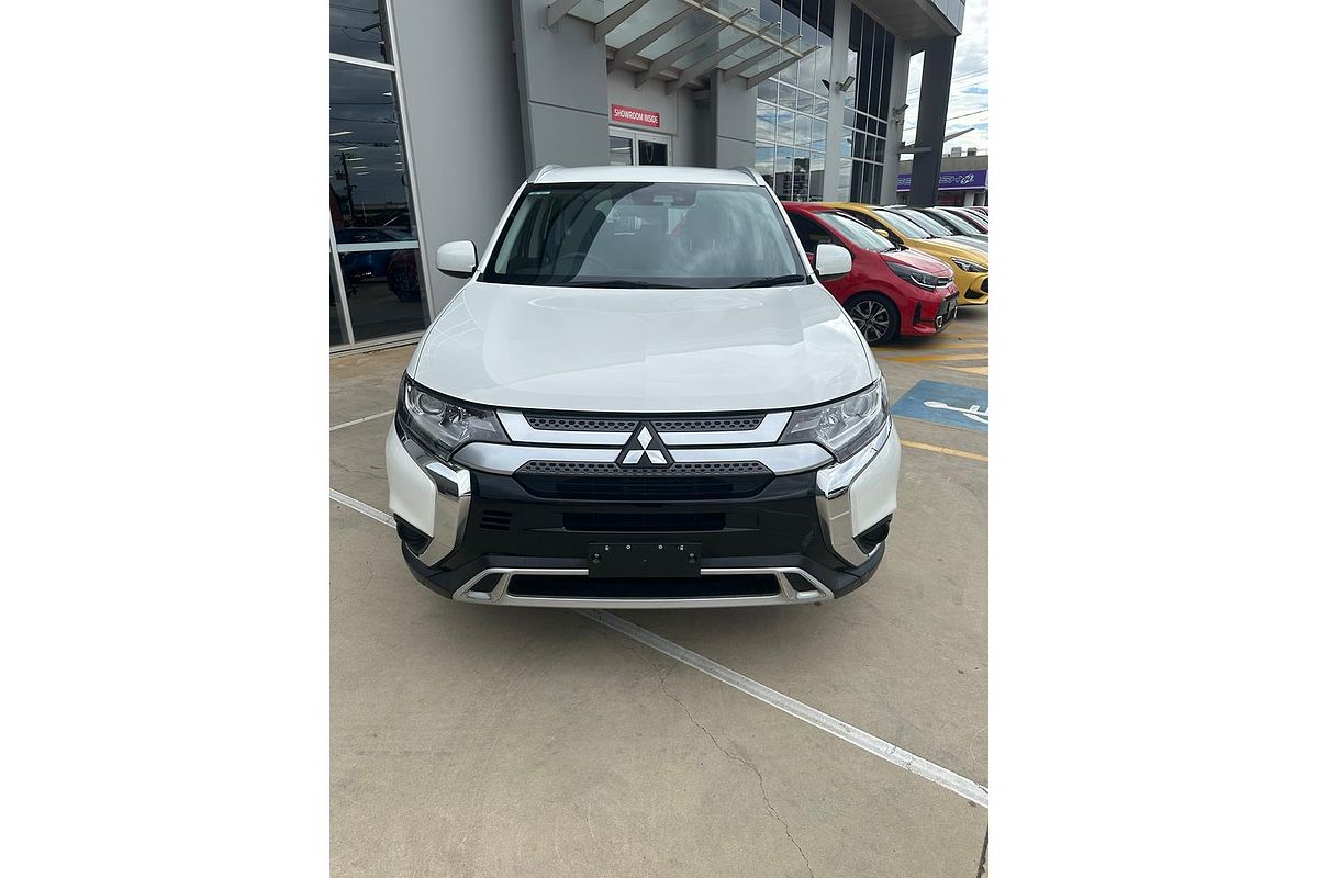 2020 Mitsubishi Outlander ES ZL