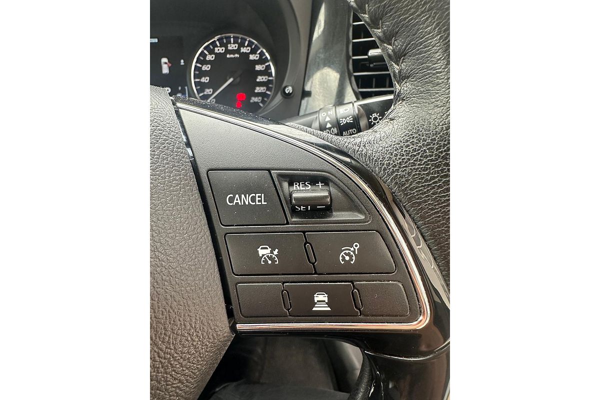 2020 Mitsubishi Outlander ES ZL