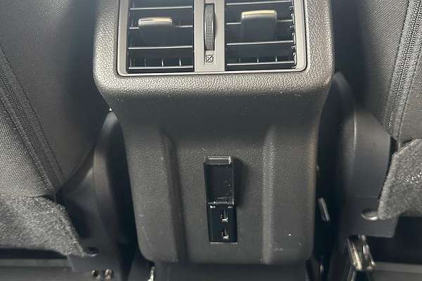 2020 Mitsubishi Outlander ES ZL