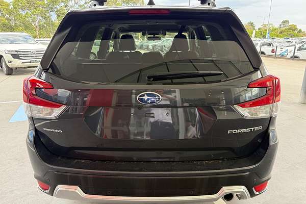 2019 Subaru Forester 2.5i-S S5