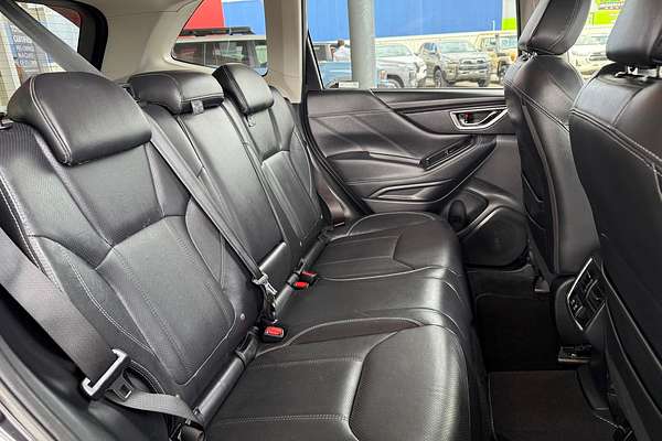 2019 Subaru Forester 2.5i-S S5