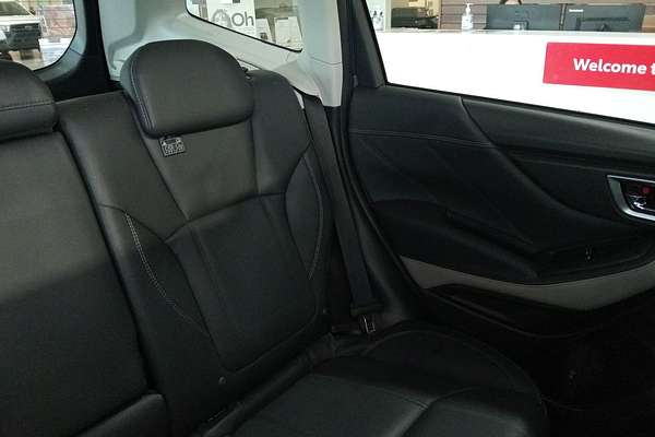 2023 Subaru Forester 2.5i Sport S5