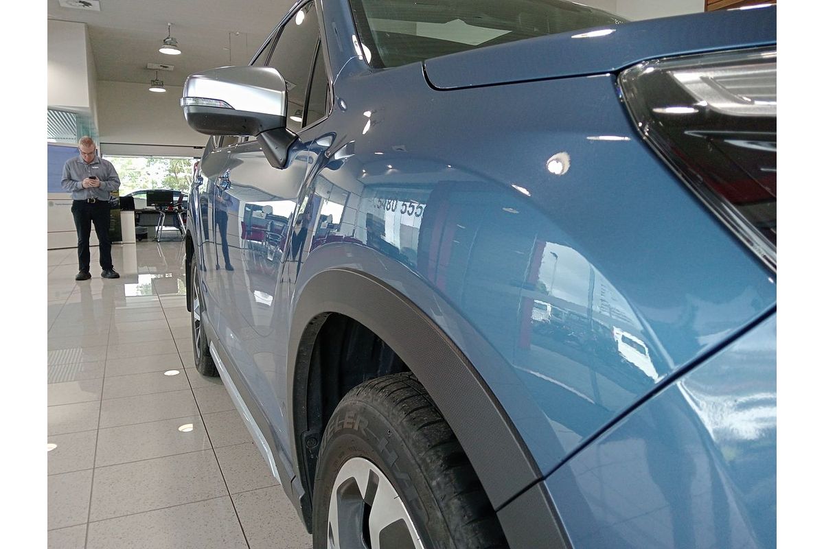 2023 Subaru Forester 2.5i Sport S5