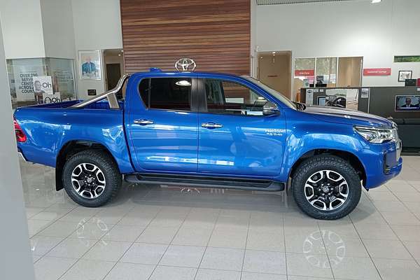 2022 Toyota Hilux SR5 GUN126R 4X4