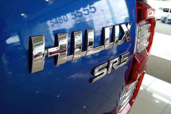 2022 Toyota Hilux SR5 GUN126R 4X4