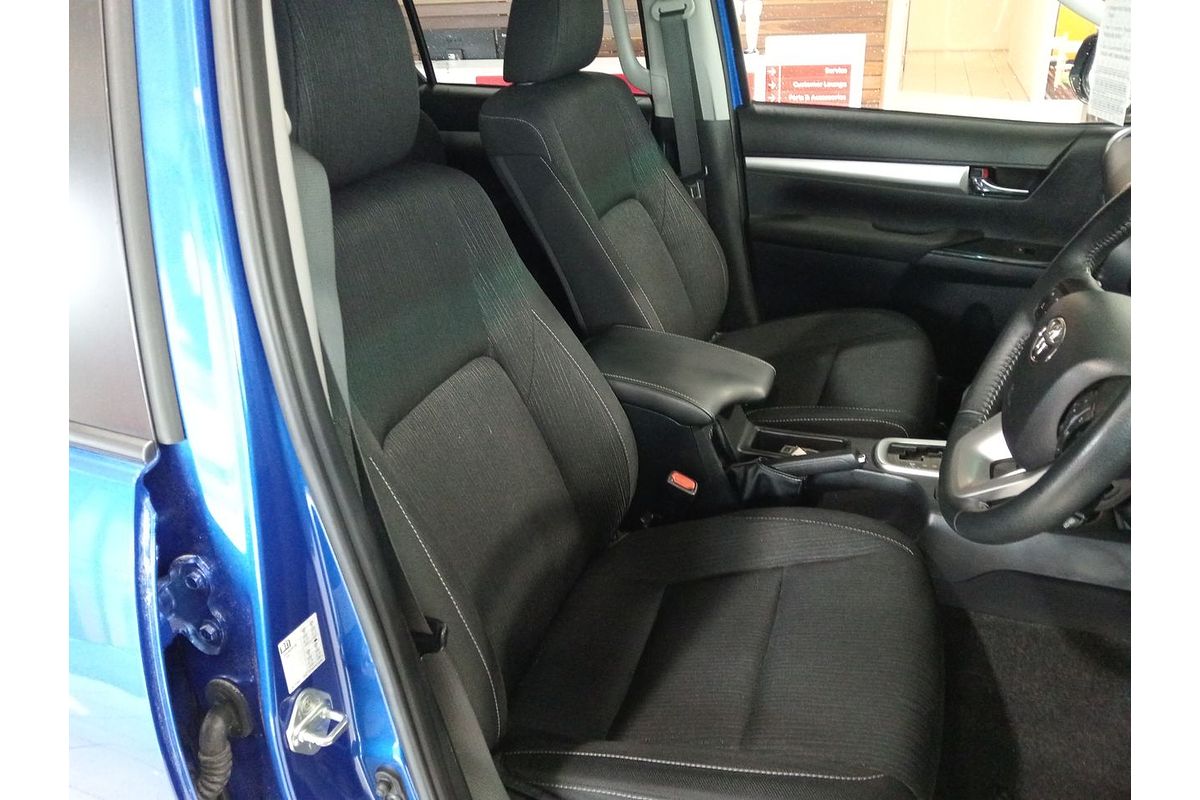 2022 Toyota Hilux SR5 GUN126R 4X4
