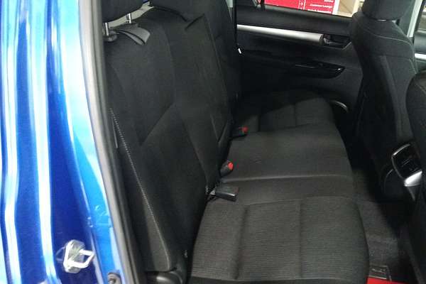 2022 Toyota Hilux SR5 GUN126R 4X4
