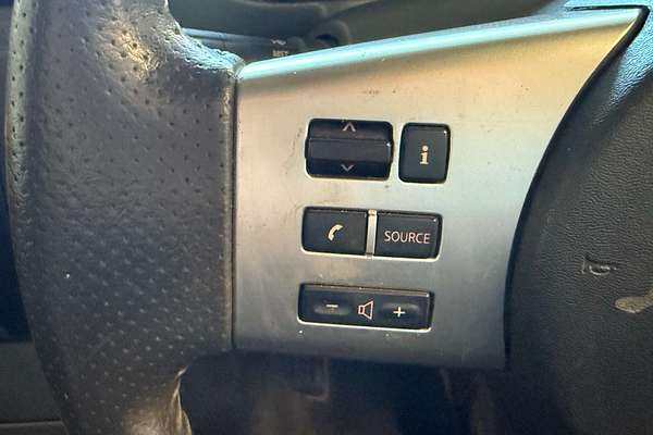 2013 Nissan Navara ST D40 Series 6 4X4