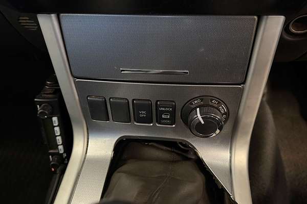 2013 Nissan Navara ST D40 Series 6 4X4