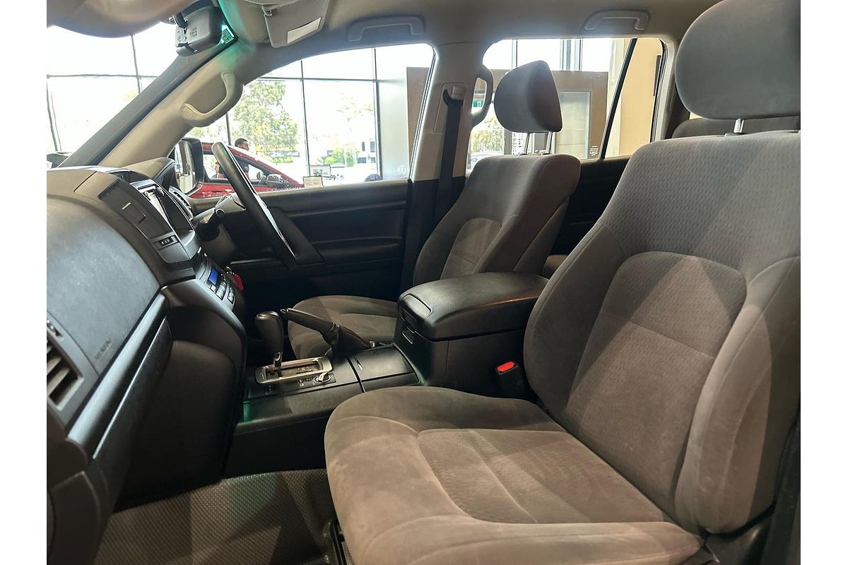 2020 Toyota Landcruiser GX VDJ200R