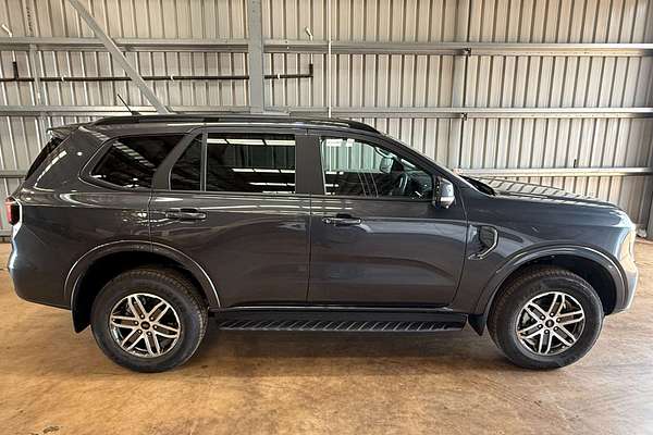 2025 Ford Everest Trend