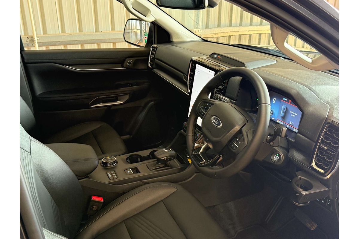 2025 Ford Everest Trend