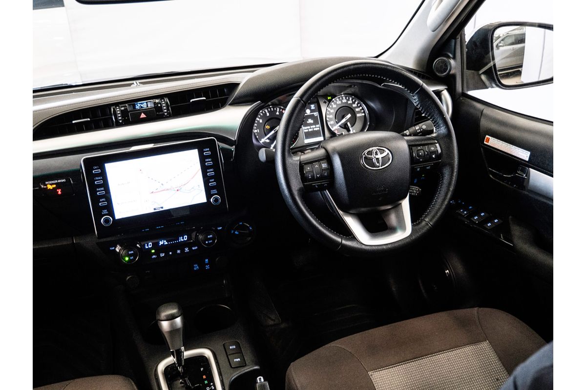 2022 Toyota Hilux SR5 GUN126R 4X4