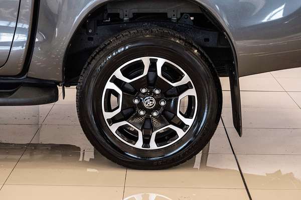 2022 Toyota Hilux SR5 GUN126R 4X4