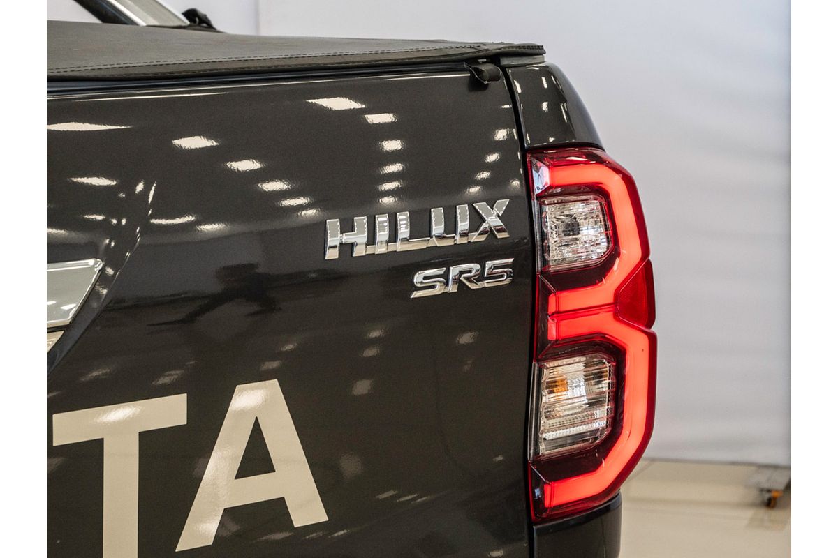 2022 Toyota Hilux SR5 GUN126R 4X4