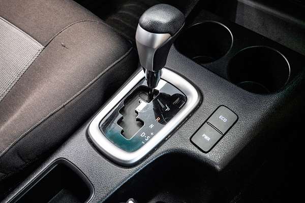 2022 Toyota Hilux SR5 GUN126R 4X4