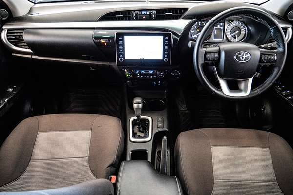 2022 Toyota Hilux SR5 GUN126R 4X4