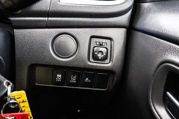 2020 Mitsubishi Triton GLX-R MR 4X4