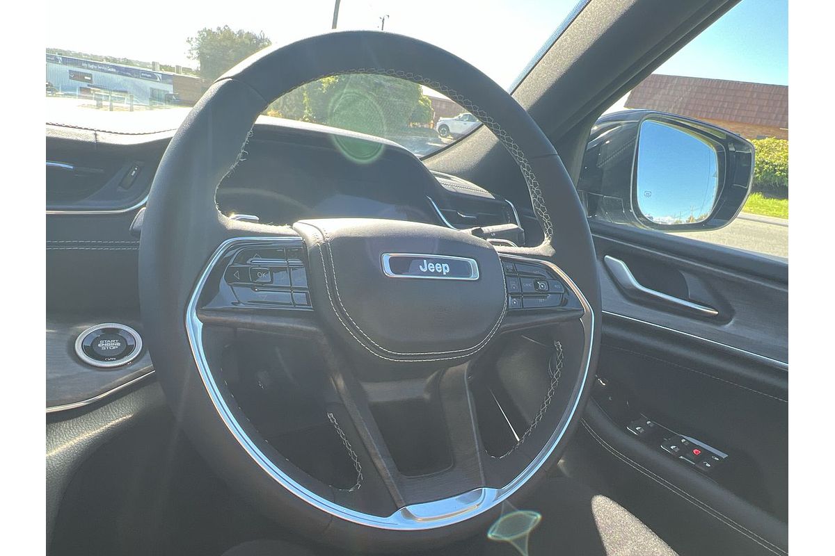 2023 Jeep Grand Cherokee Overland WL