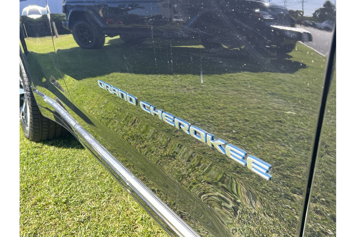 2023 Jeep Grand Cherokee Summit Reserve 4xe WL