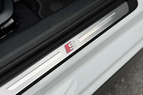 2024 Audi A3 35 TFSI S line GY