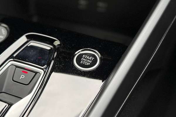2024 Audi A3 35 TFSI S line GY