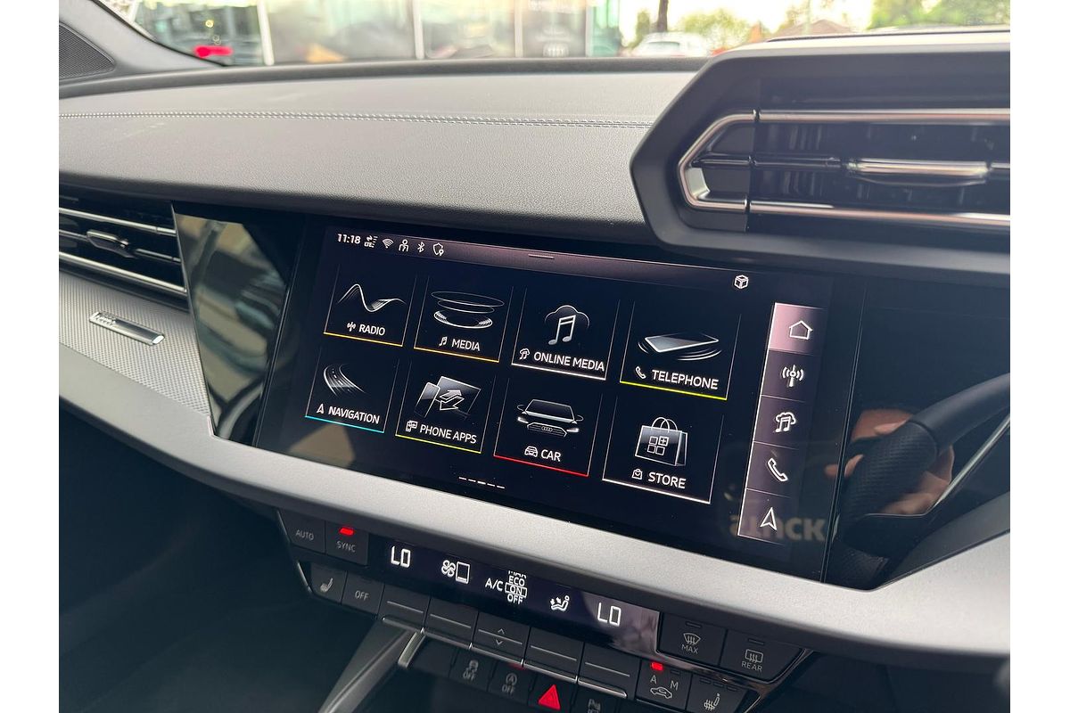 2024 Audi A3 35 TFSI S line GY