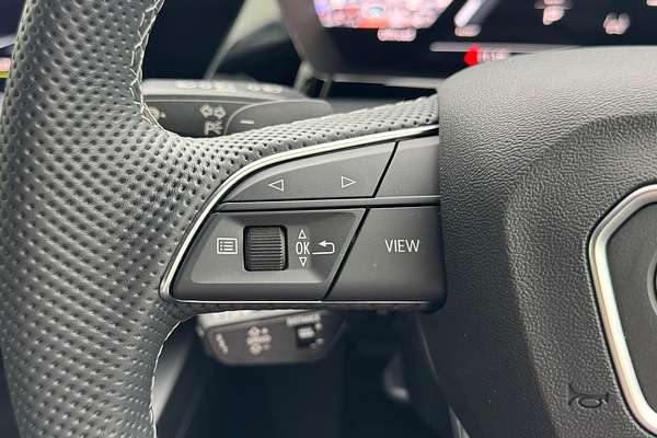2024 Audi A3 35 TFSI S line GY