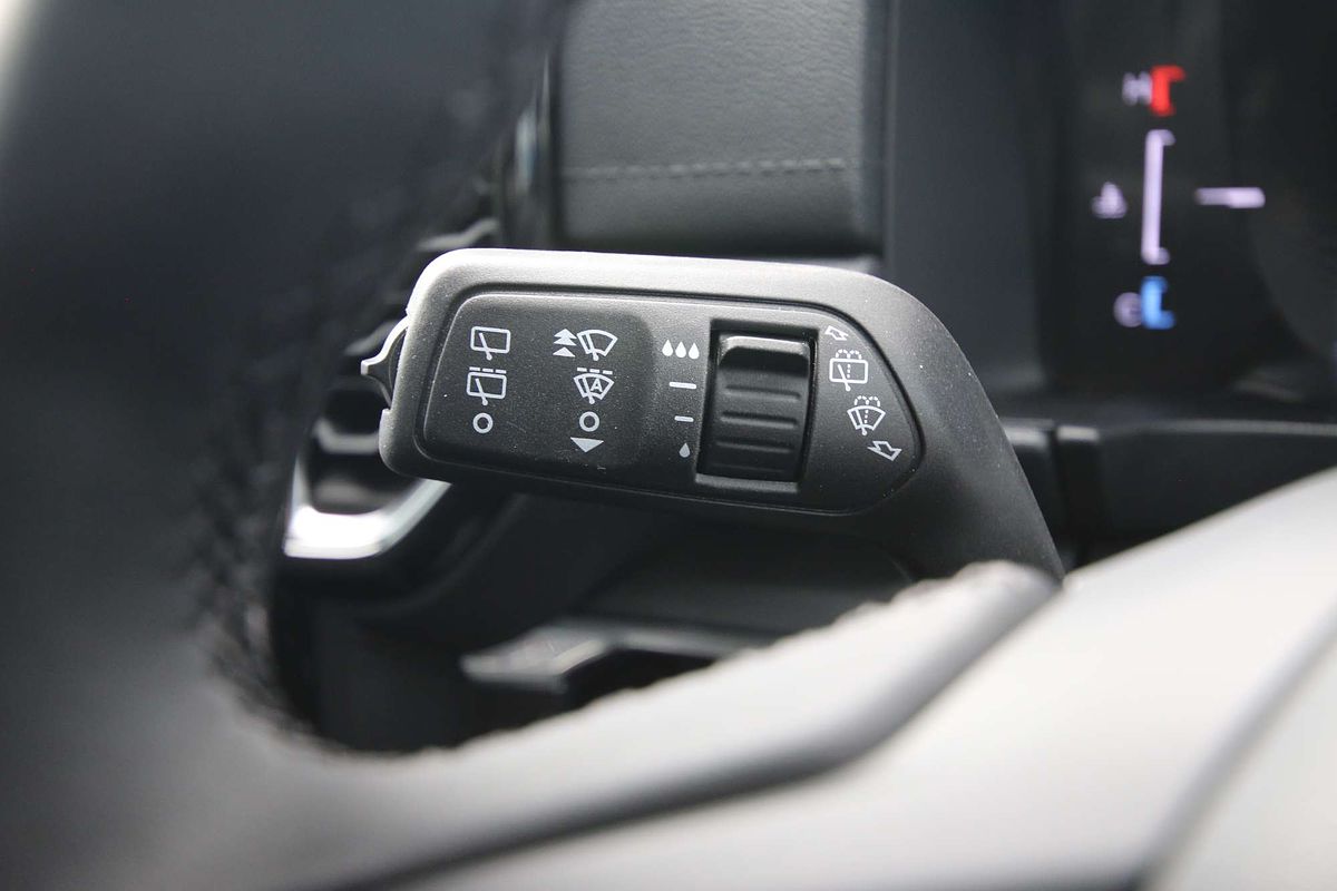2025 Ford Everest Trend