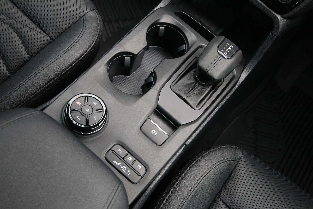 2025 Ford Everest Trend