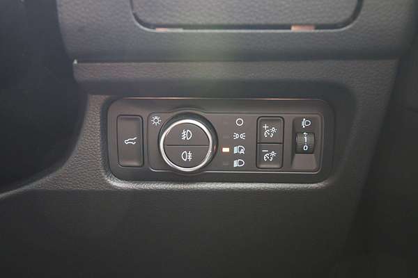 2025 Ford Everest Trend