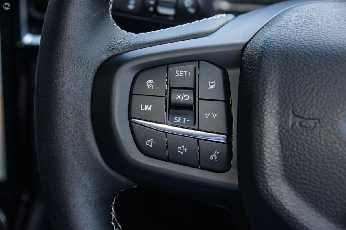 2025 Ford Everest Platinum