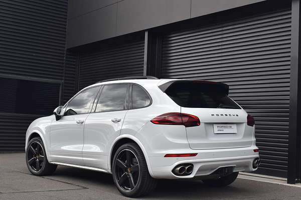 2017 Porsche Cayenne S Diesel Platinum Edition 92A