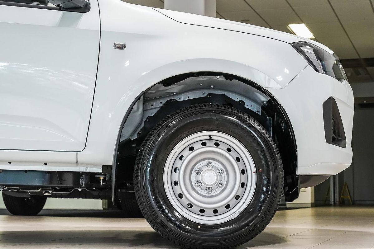 2025 Isuzu D-MAX SX 4X4