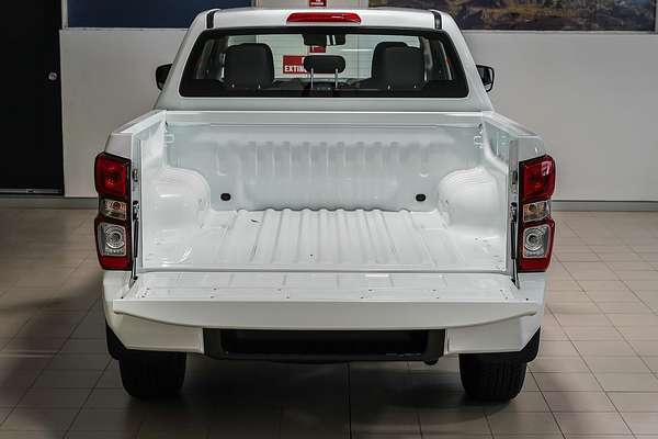 2025 Isuzu D-MAX SX 4X4