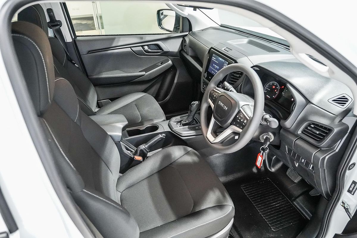 2025 Isuzu D-MAX SX 4X4