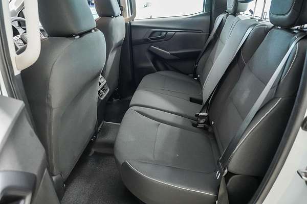 2025 Isuzu D-MAX SX 4X4