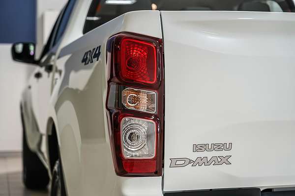 2025 Isuzu D-MAX SX 4X4