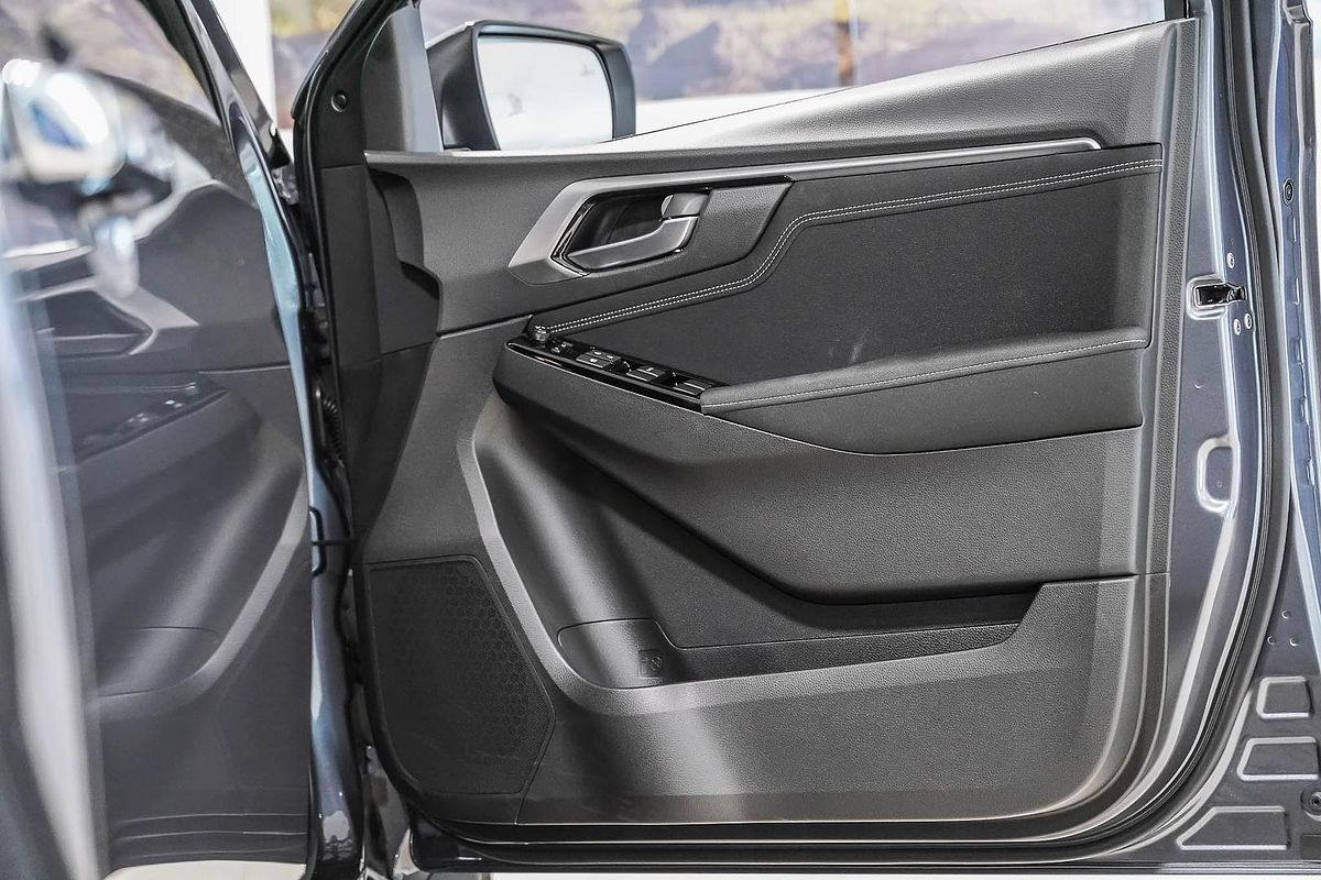 2025 Isuzu D-MAX LS-U 4X4