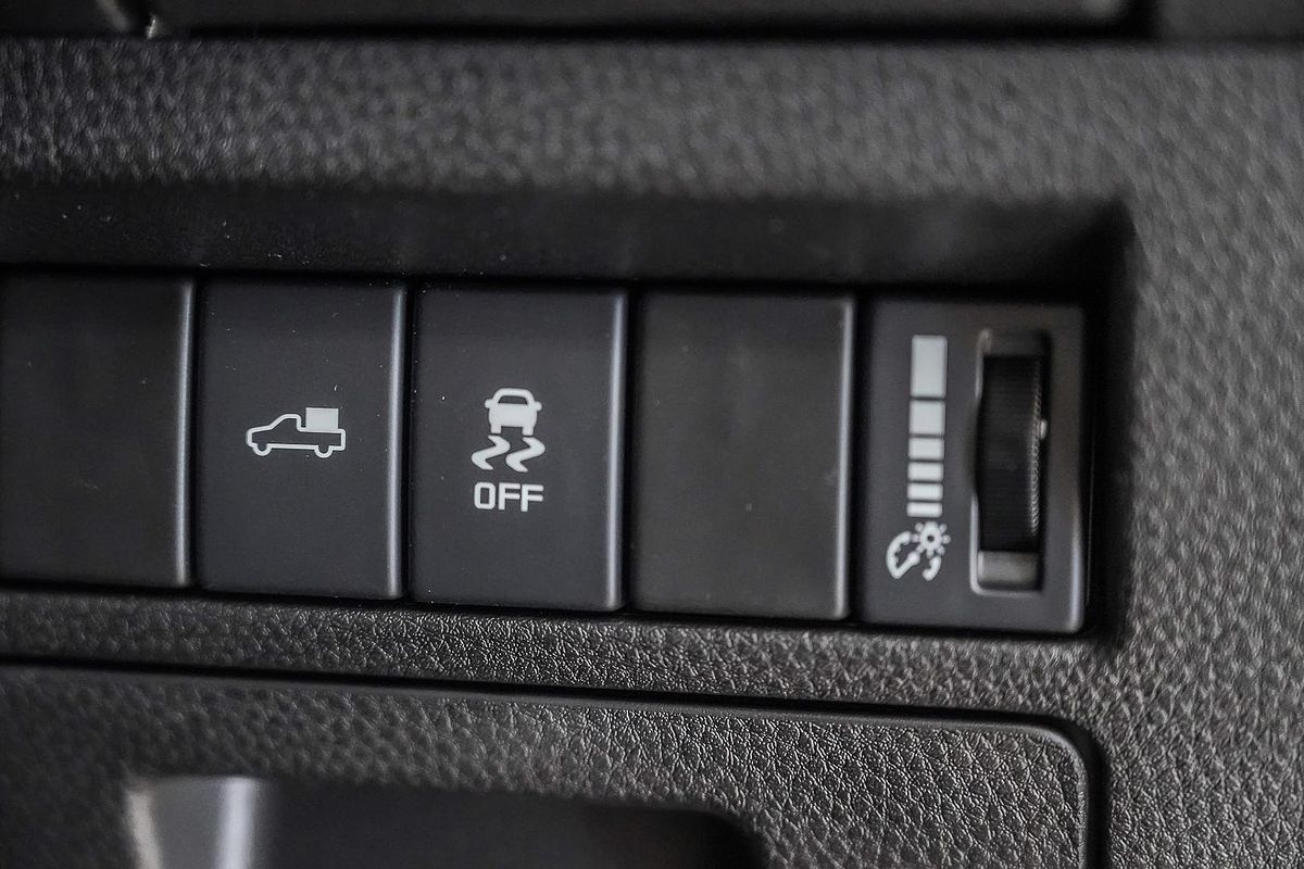 2025 Isuzu D-MAX LS-U 4X4