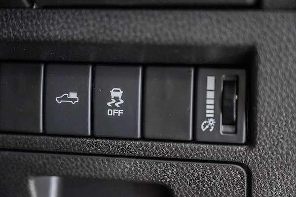 2025 Isuzu D-MAX LS-U 4X4