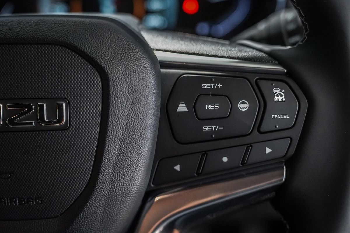 2025 Isuzu D-MAX LS-U 4X4