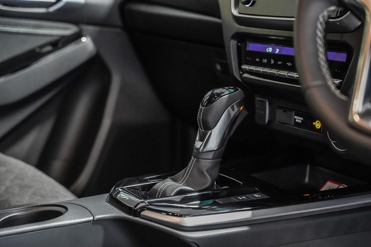 2025 Isuzu D-MAX LS-U 4X4