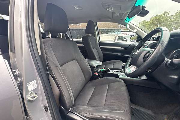 2021 Toyota Hilux SR5 GUN126R 4X4