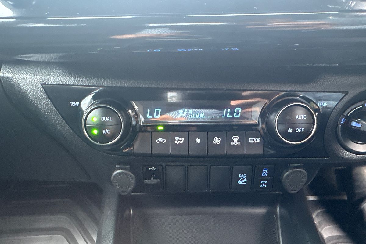 2021 Toyota Hilux SR5 GUN126R 4X4