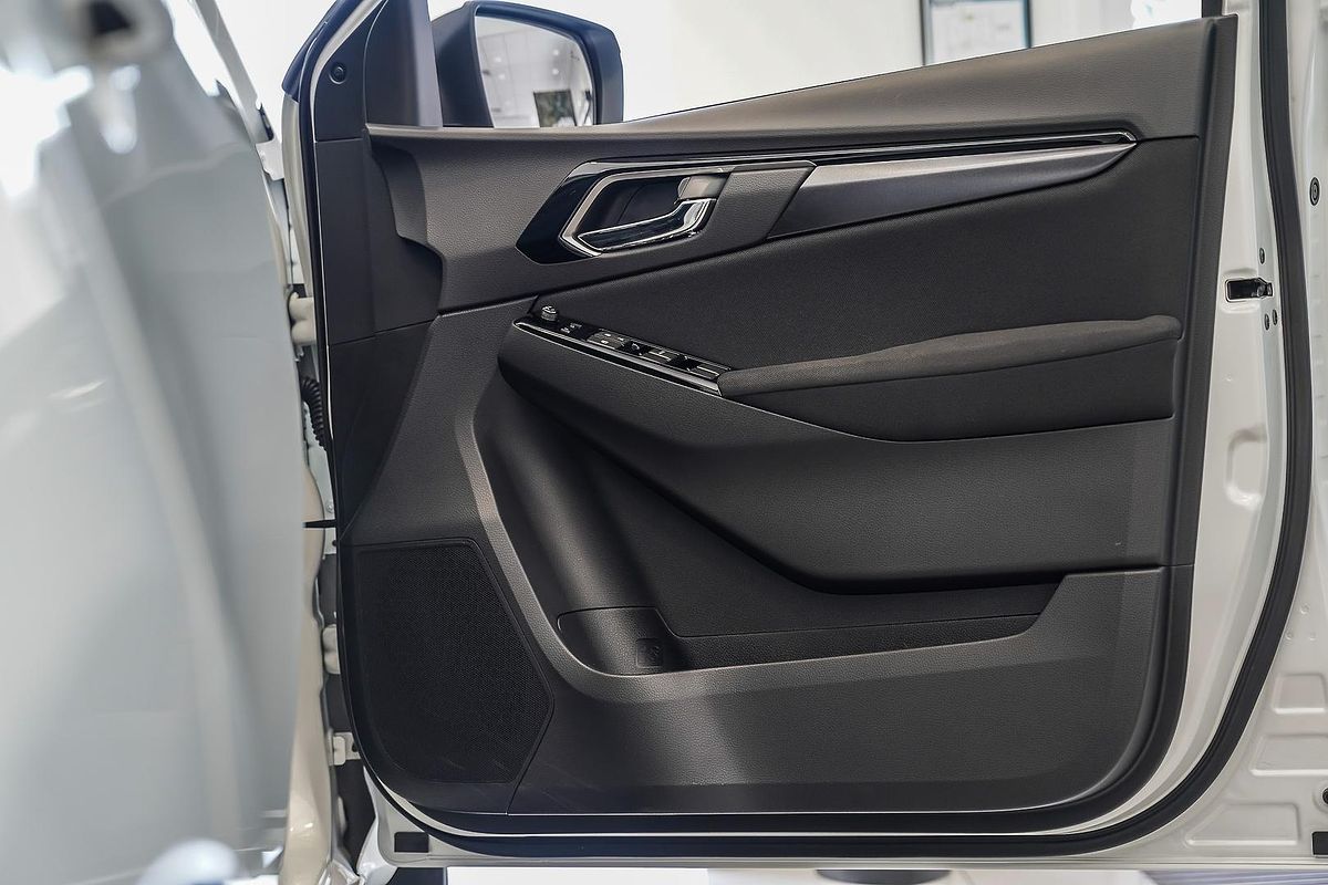 2025 Isuzu MU-X LS-U
