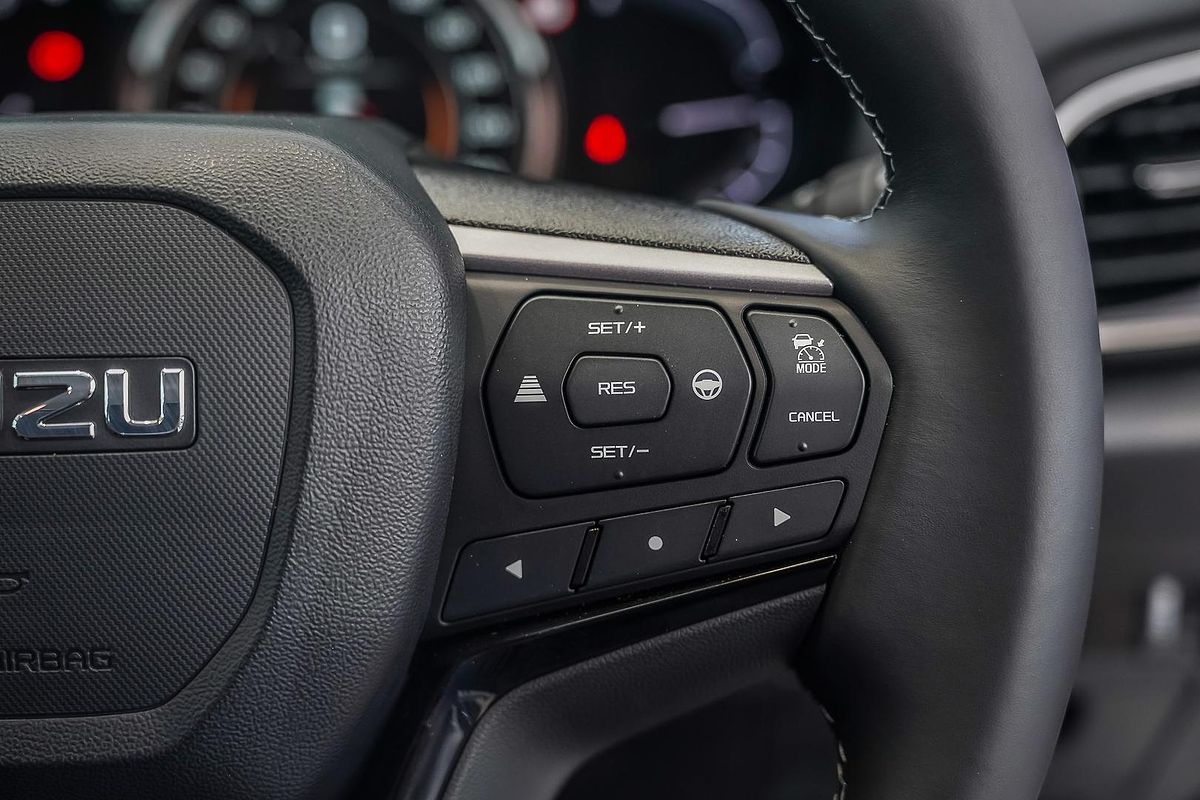 2025 Isuzu MU-X LS-U