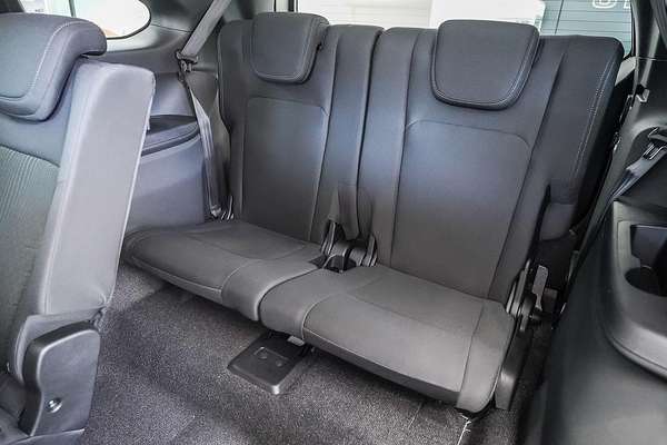 2025 Isuzu MU-X LS-U