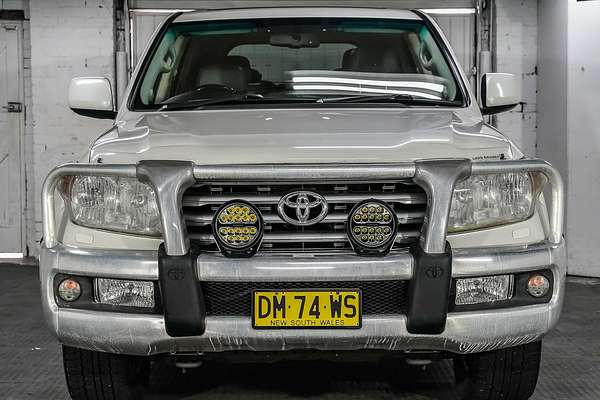 2011 Toyota Landcruiser Sahara VDJ200R